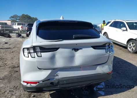 2022 Ford Mustang Mach-E Select z USA, uszkodzony, nr VIN 3FMTK1RM0NMA39352